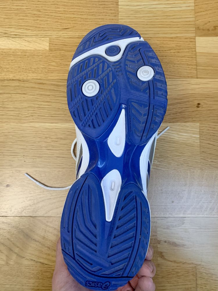 Кросовки теннисные Asics