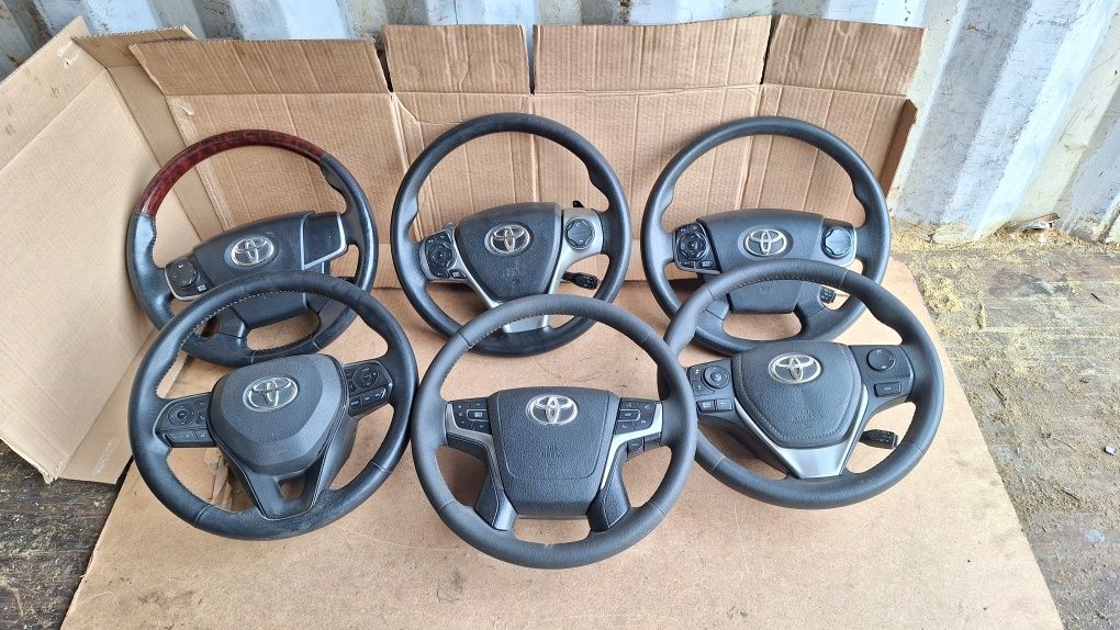 Руль подушка безопасности Тойота Камри Rav 4 Королла Хайлендер
