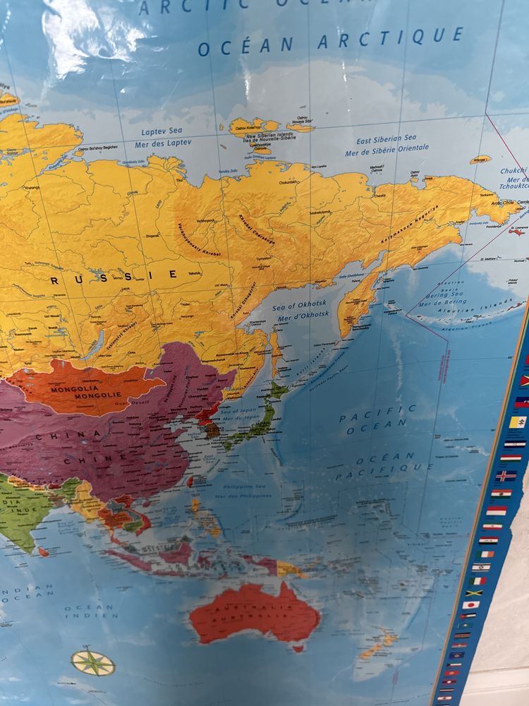 Карта Настенная тонкая ламинированная 1.20 см