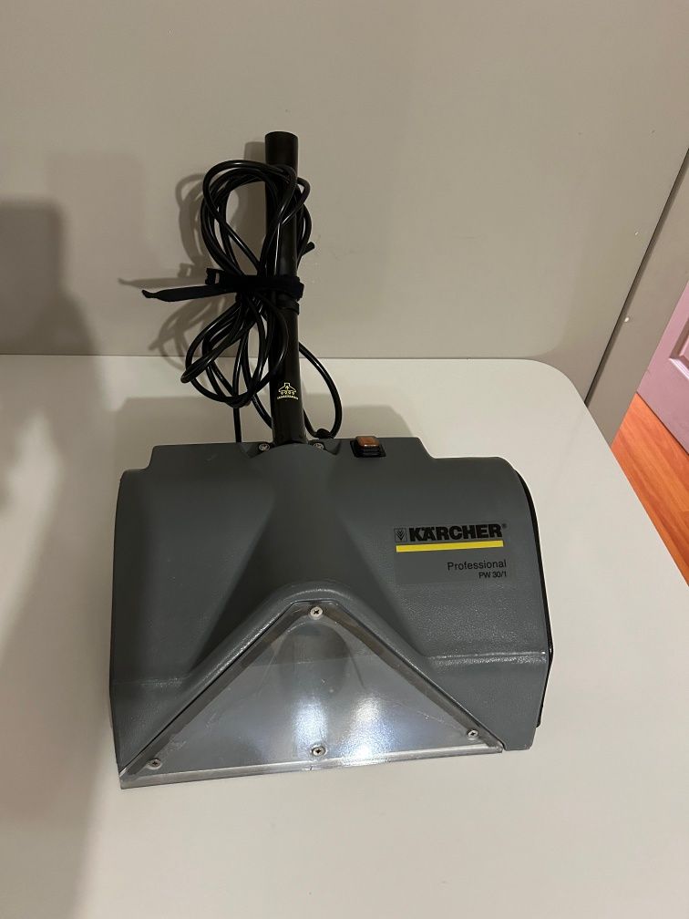 Kärcher Электрощетка моющая PW 30/1