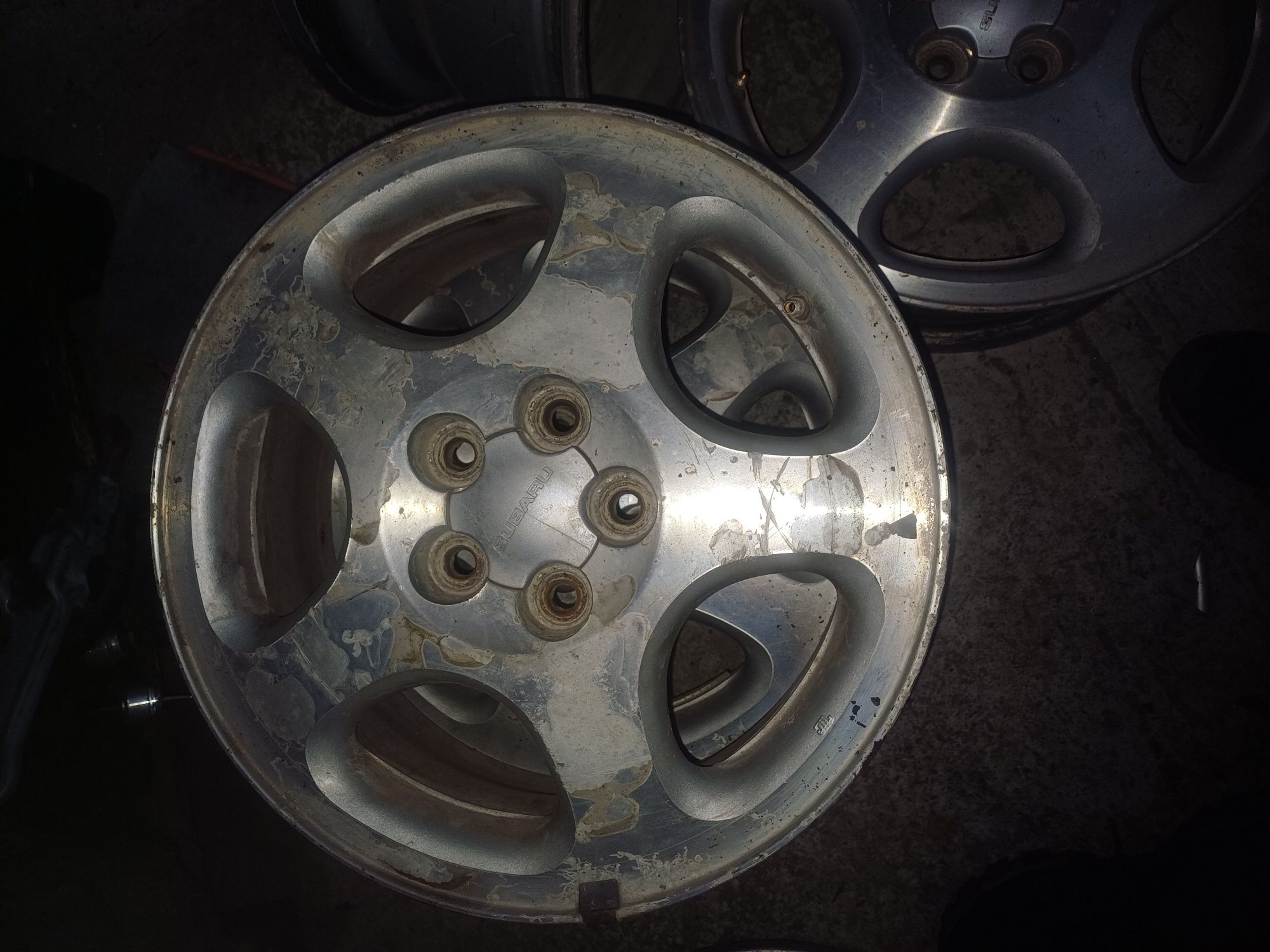 Привозодные диски на субару авенсис Карина 5/100