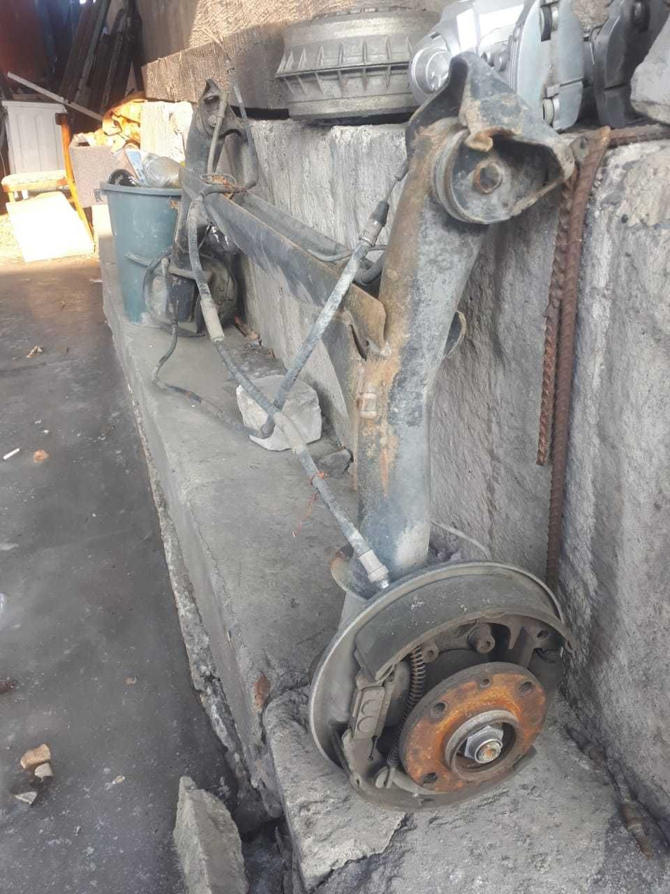 Балка задняя 2115 в сборе
