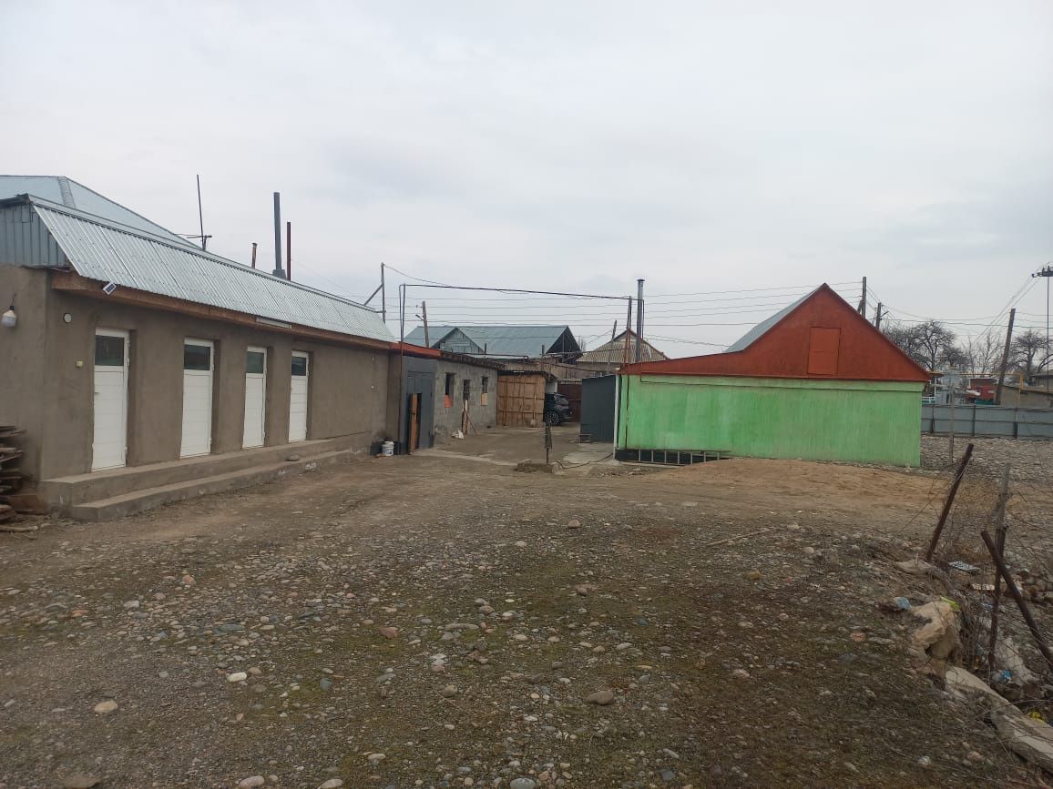 Продается дом в селе Ровное с участком 20 соток