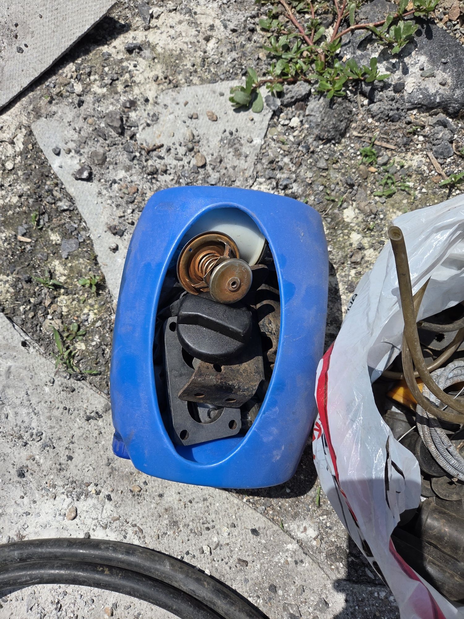 Продам запчасти на волгу
