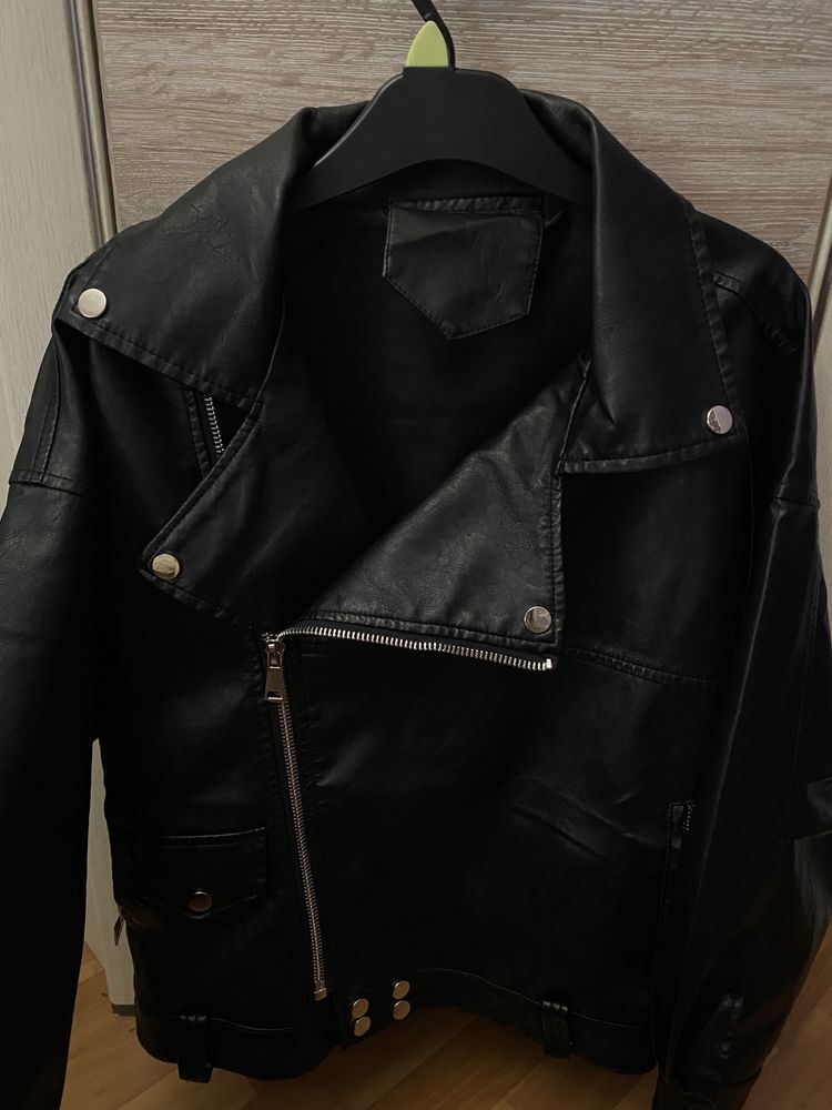 Косуха с объемными рукавами под Zara