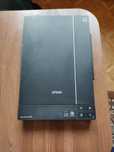 Продаётся Сканер Epson V 33