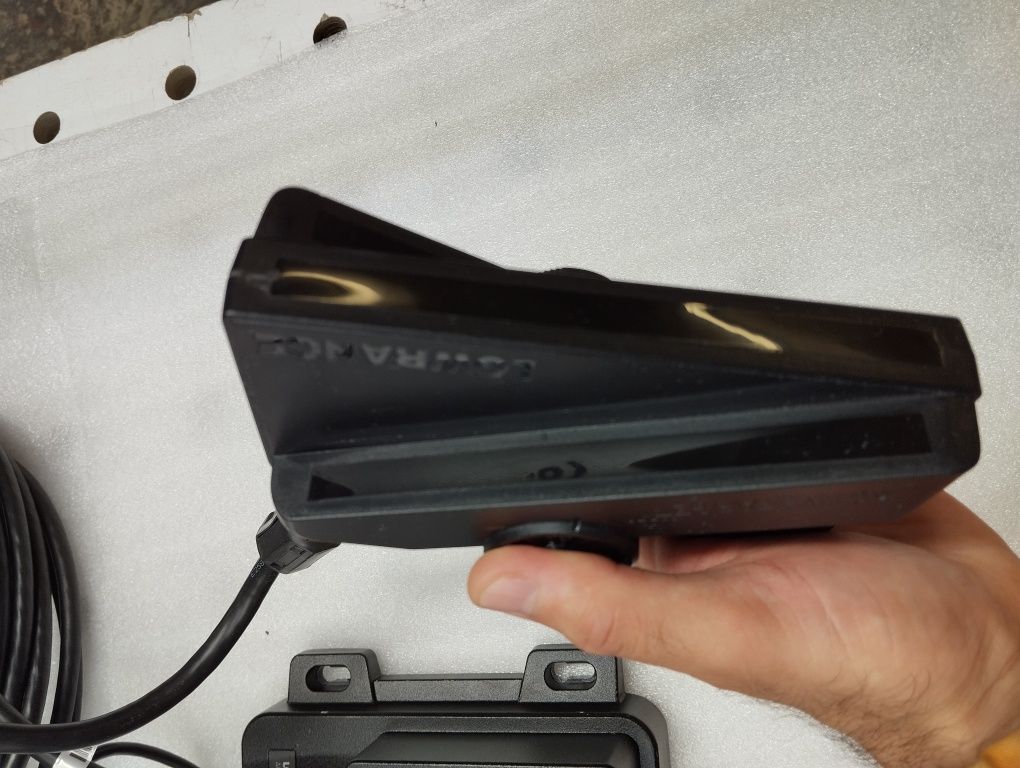 Продам эхолот Lowrance hds 9 Carbon+ Active Target 1.
Прибор и датчик