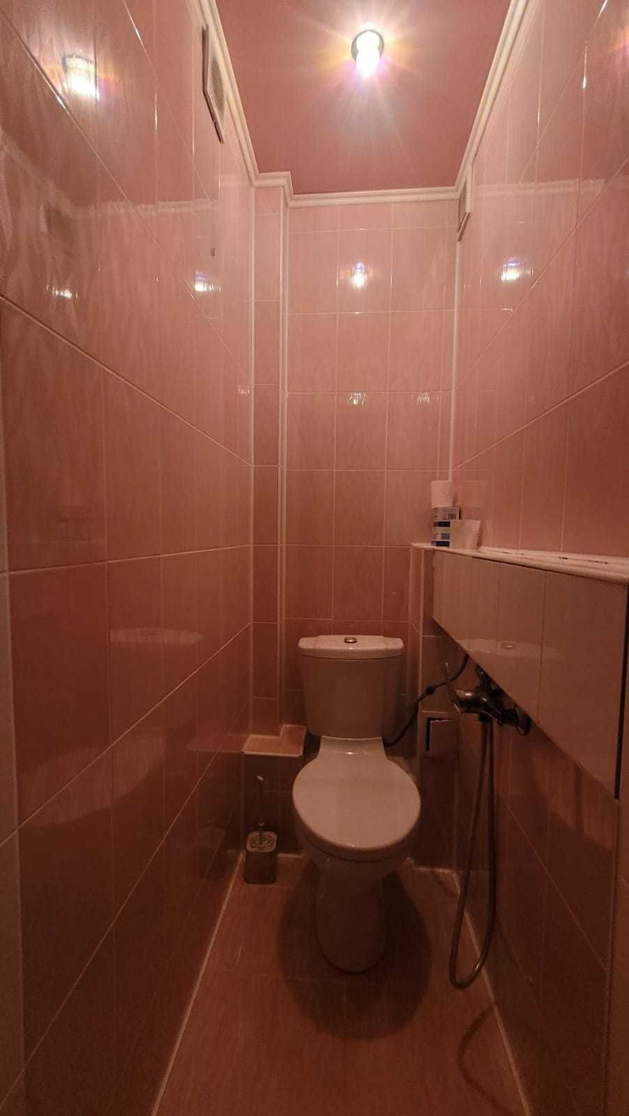 Продам 3к кв в кирпичном доме р-н 17 школы!!!