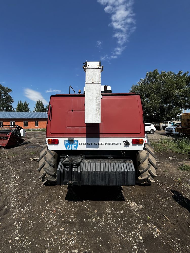 Продам комбайн кормоуборочный Дон-680М