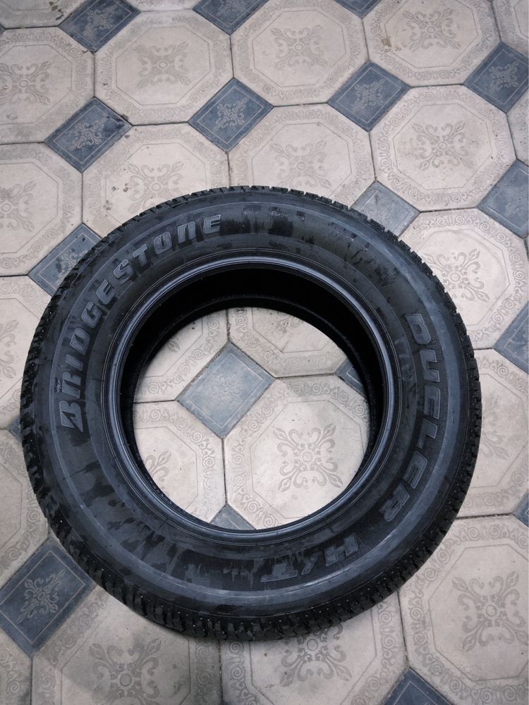шины Bridgestone Dueler H/T 684