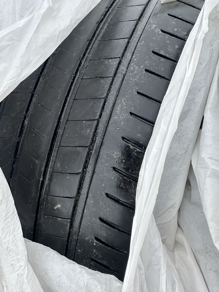 Продам  BRIDGESTONE комплект в отличном состоянии.