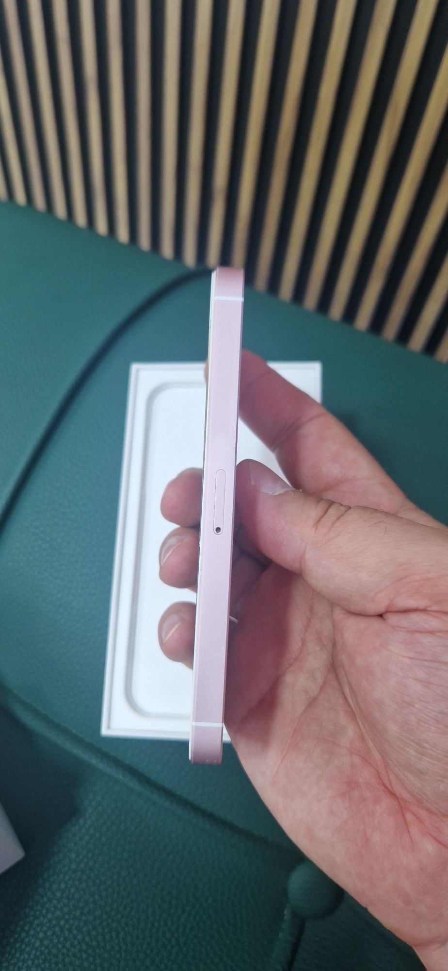 IPhone SE  32 GB