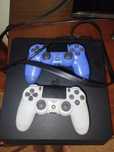 Продам приставку Sony PlayStation 4