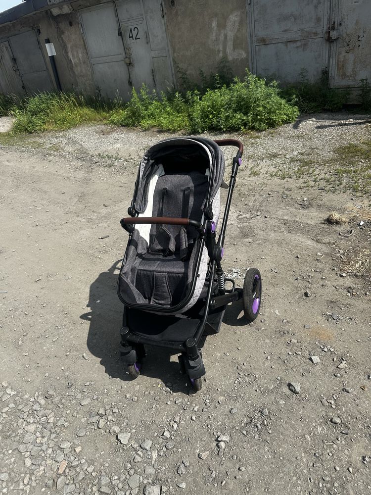 Продам детскую коляску