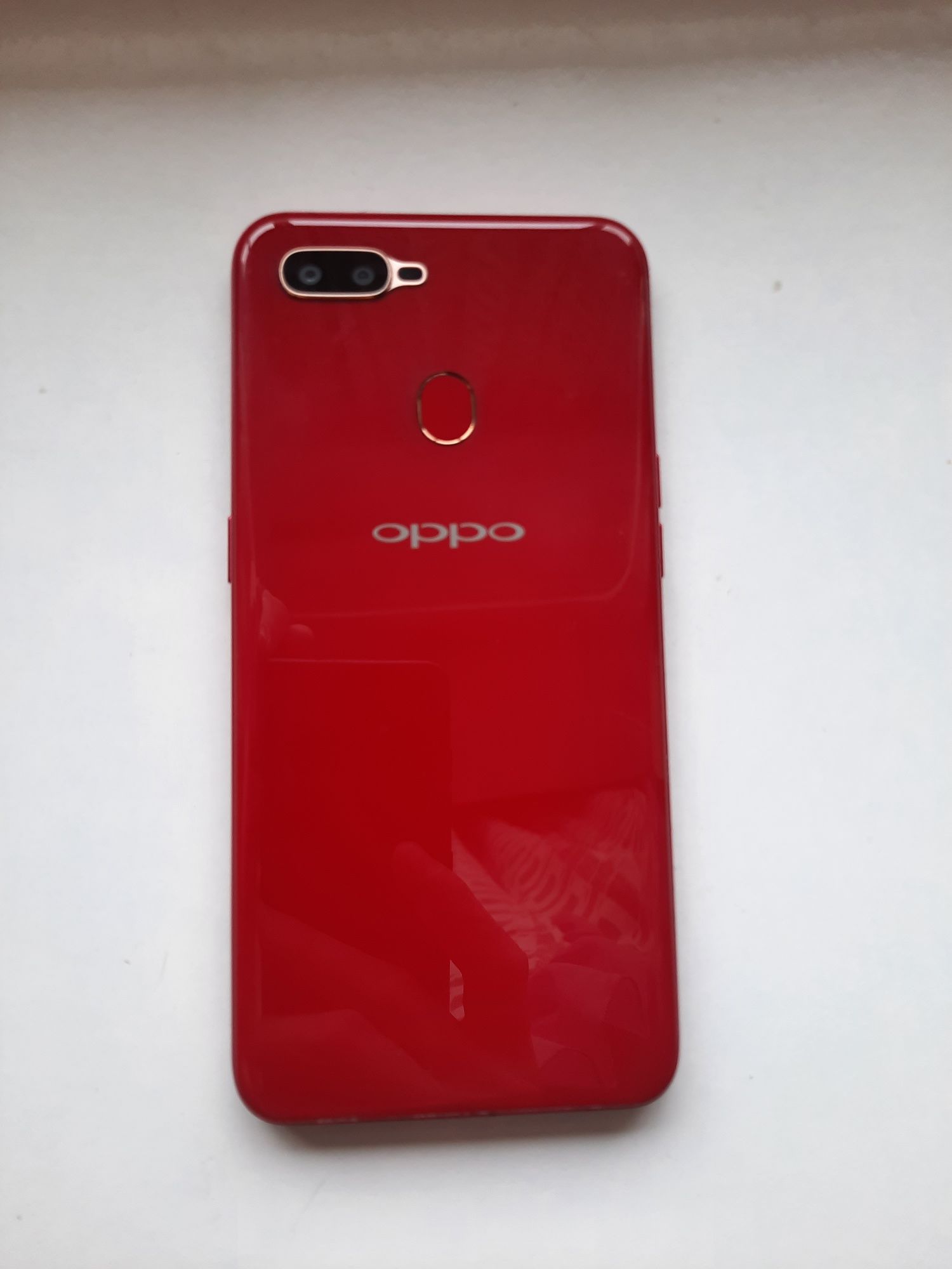 Oppo A5s в почти как новый