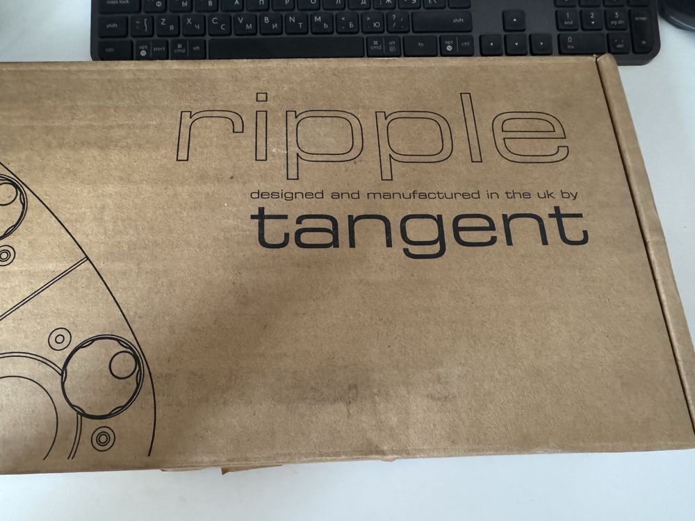 Tangent Ripple панель для цветокоррекции