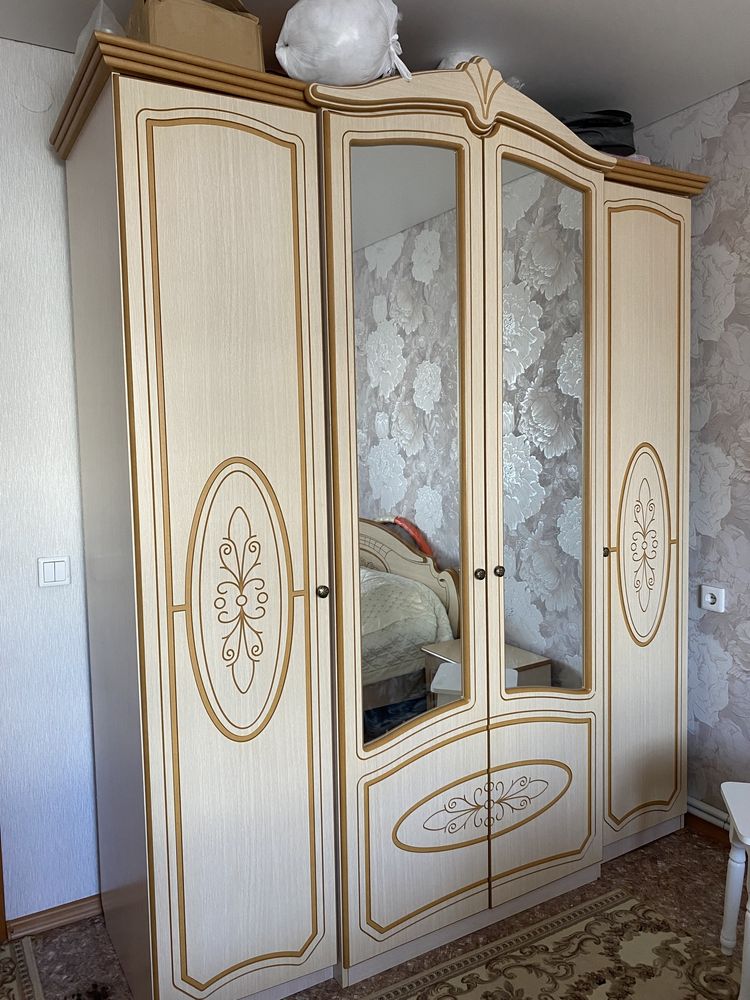 Продаю беларуски мебель