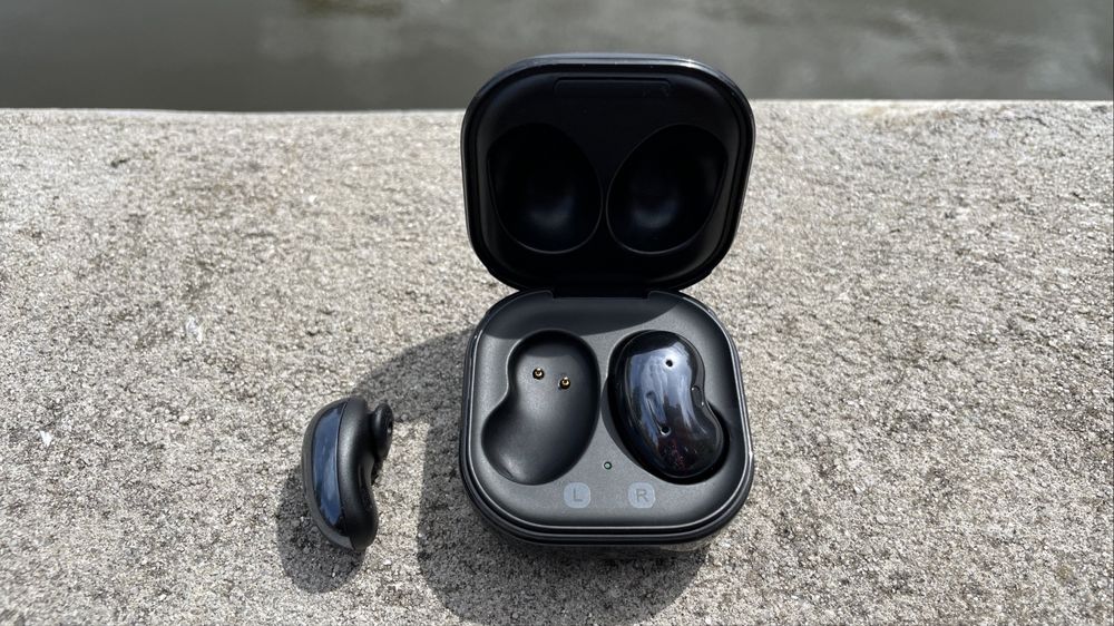 samsung galaxy buds live
