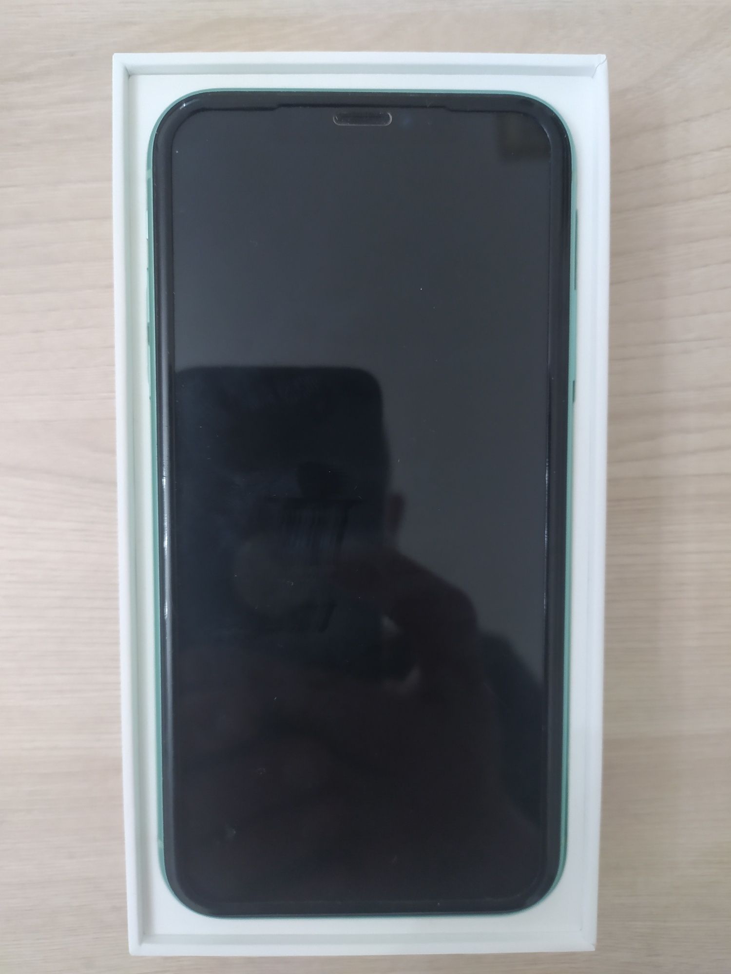 iPhone 11 в идеальном состоянии
