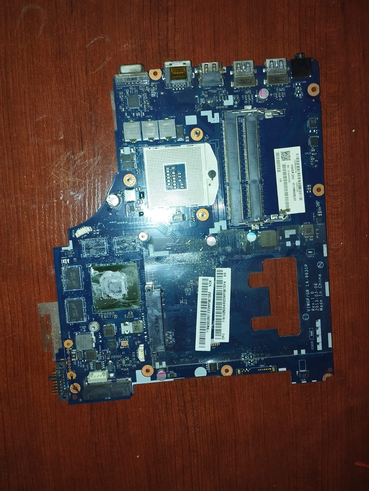 Продолжается на ноутбук lenovo