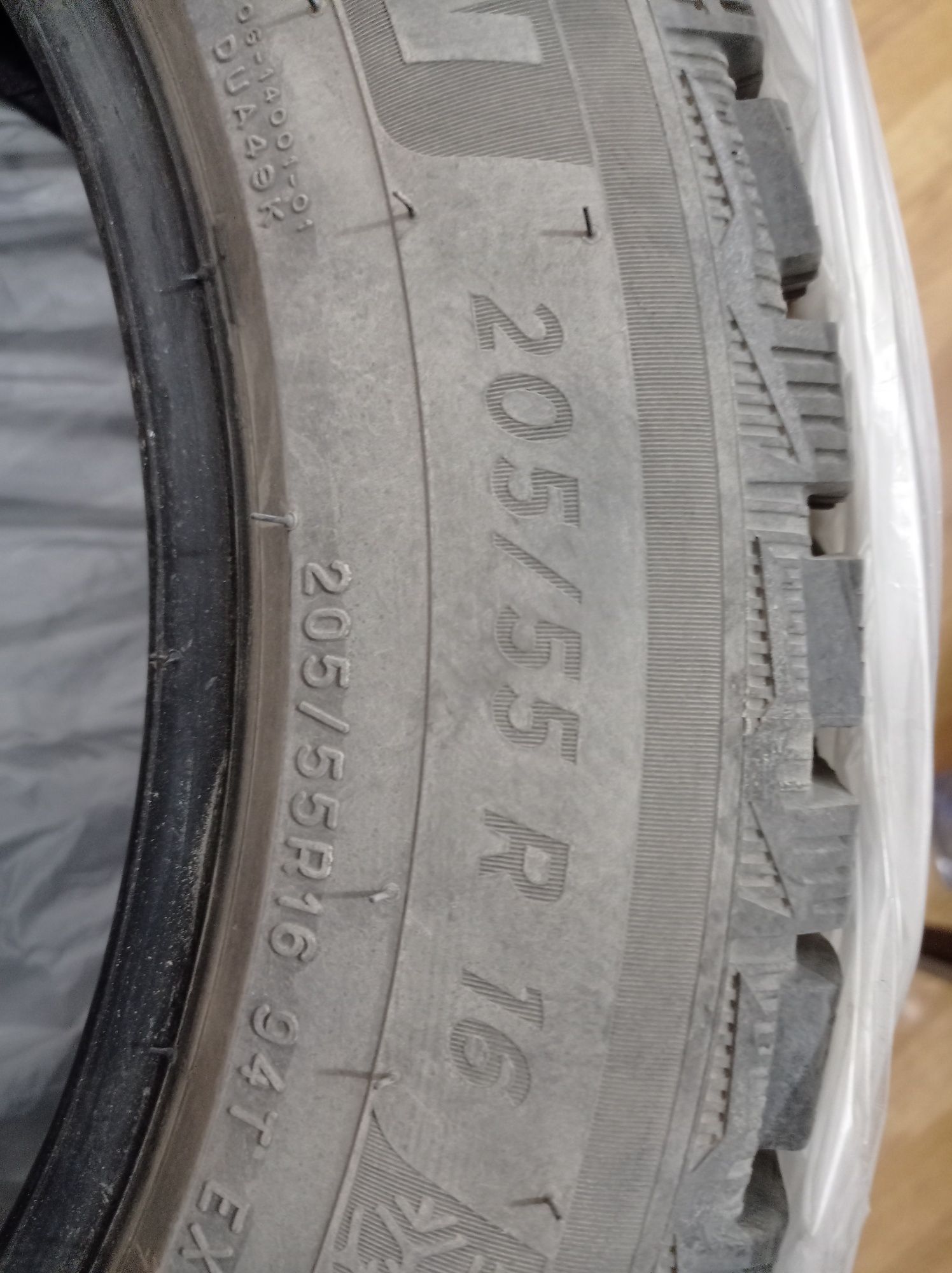 Michelin шипованная 205/55/16