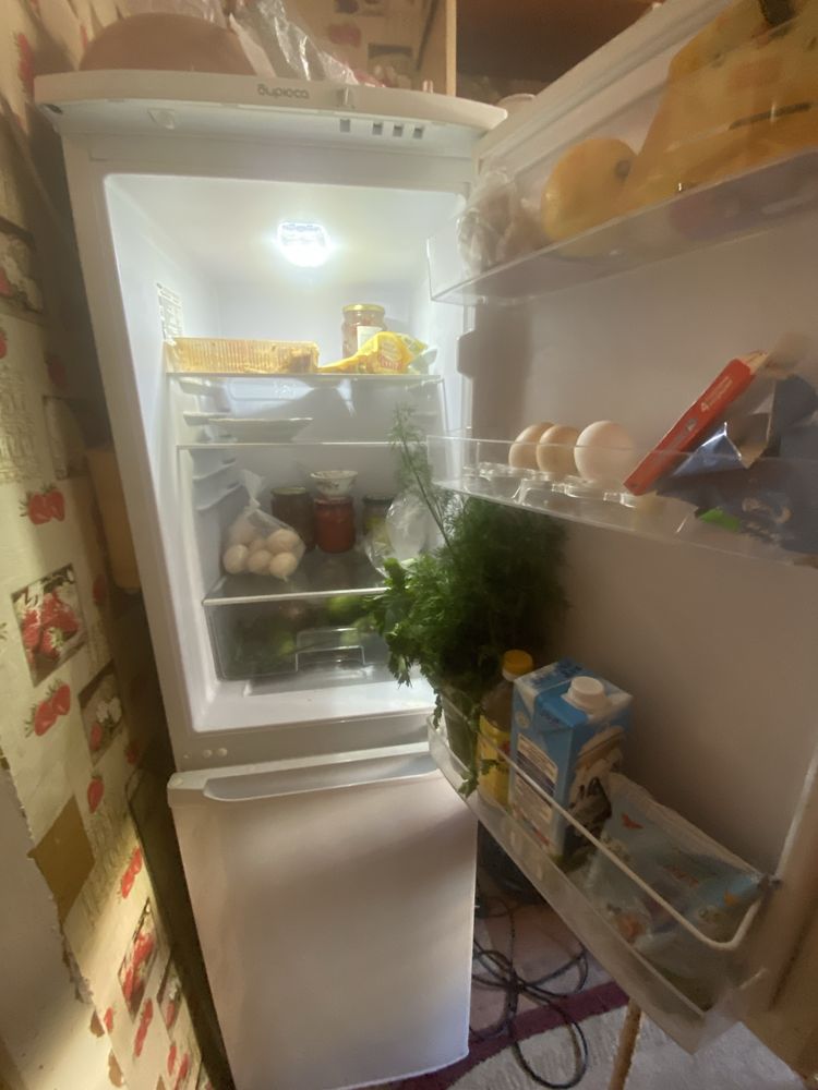 Продам холодилтник, срочно