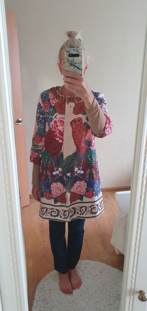 Эксклюзивное легкое пальто Турция