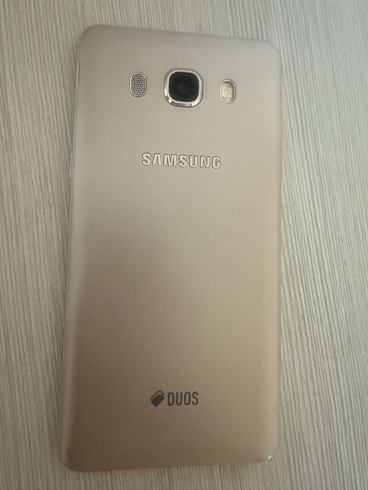 Samsung Galaxy J5 2016