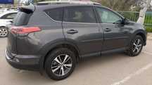 Автомобиль Toyota Rav4