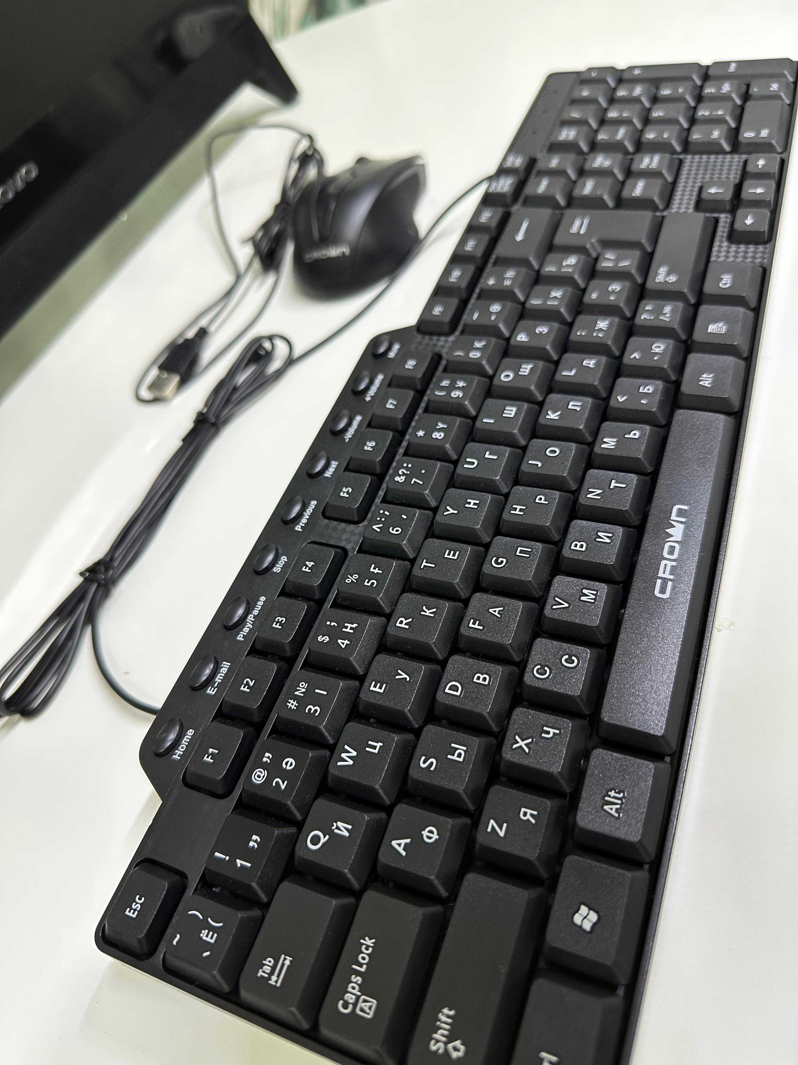 Компьютер моноблок Lenovo 4-х ядерный 2,6 GHz Lenovo полный комплект