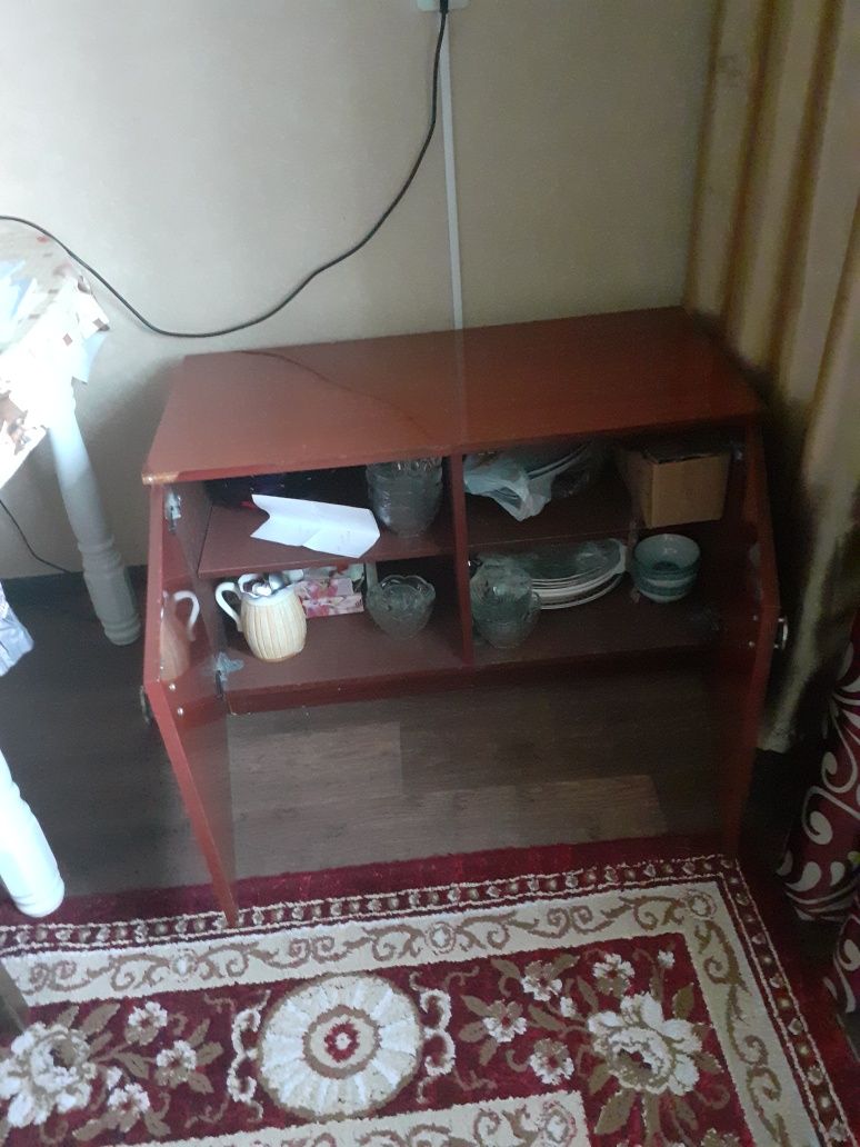 Пенал в хор состоя ,срочно
