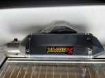 Продаю AKRAPOVIC 370мм