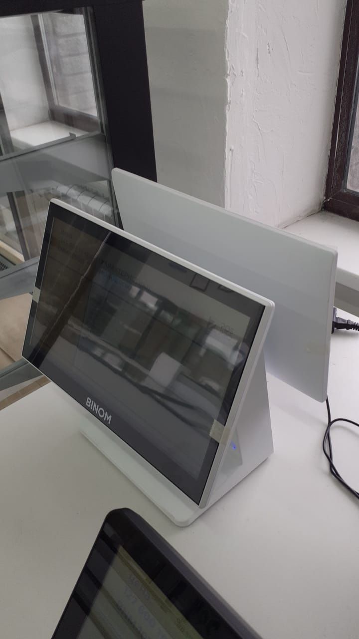 Продам pos моноблок с гарантией 12 месяцев