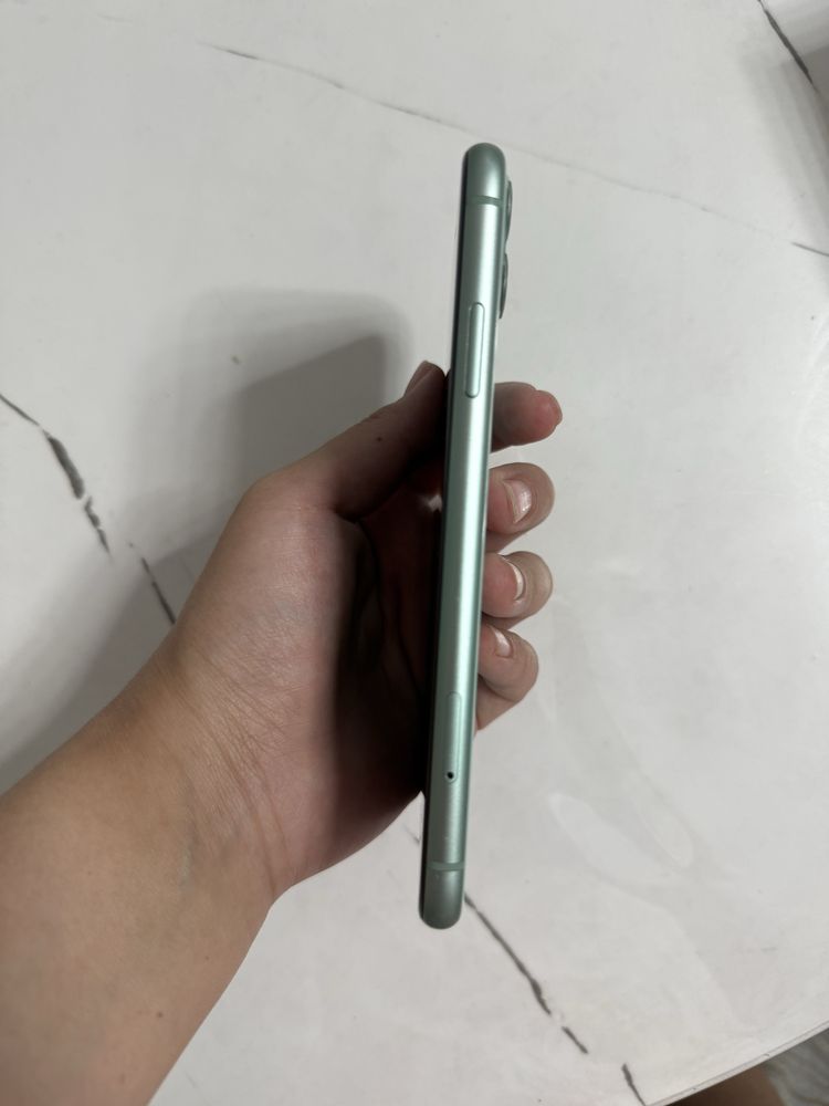 Iphone 11, 128gb, цвет Тифани