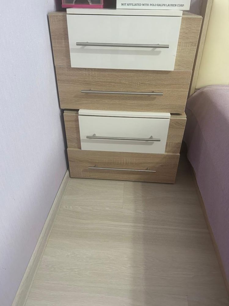 Кровать с двумя тумбой 45000 т