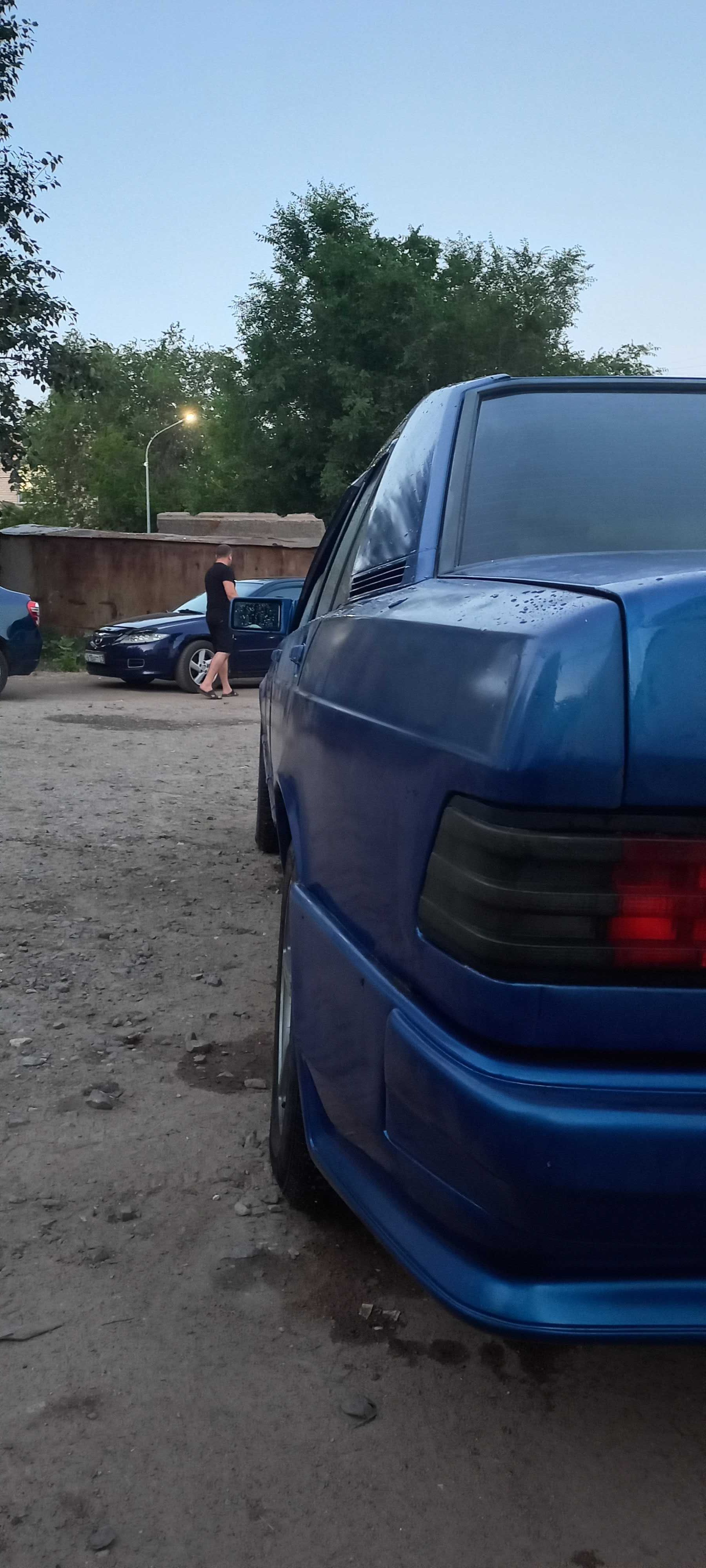 Продам Мерседес 190е