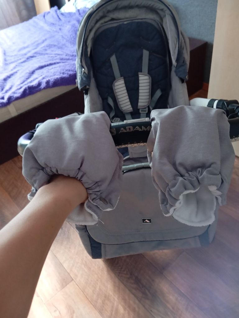 Продам коляску 2 в 1