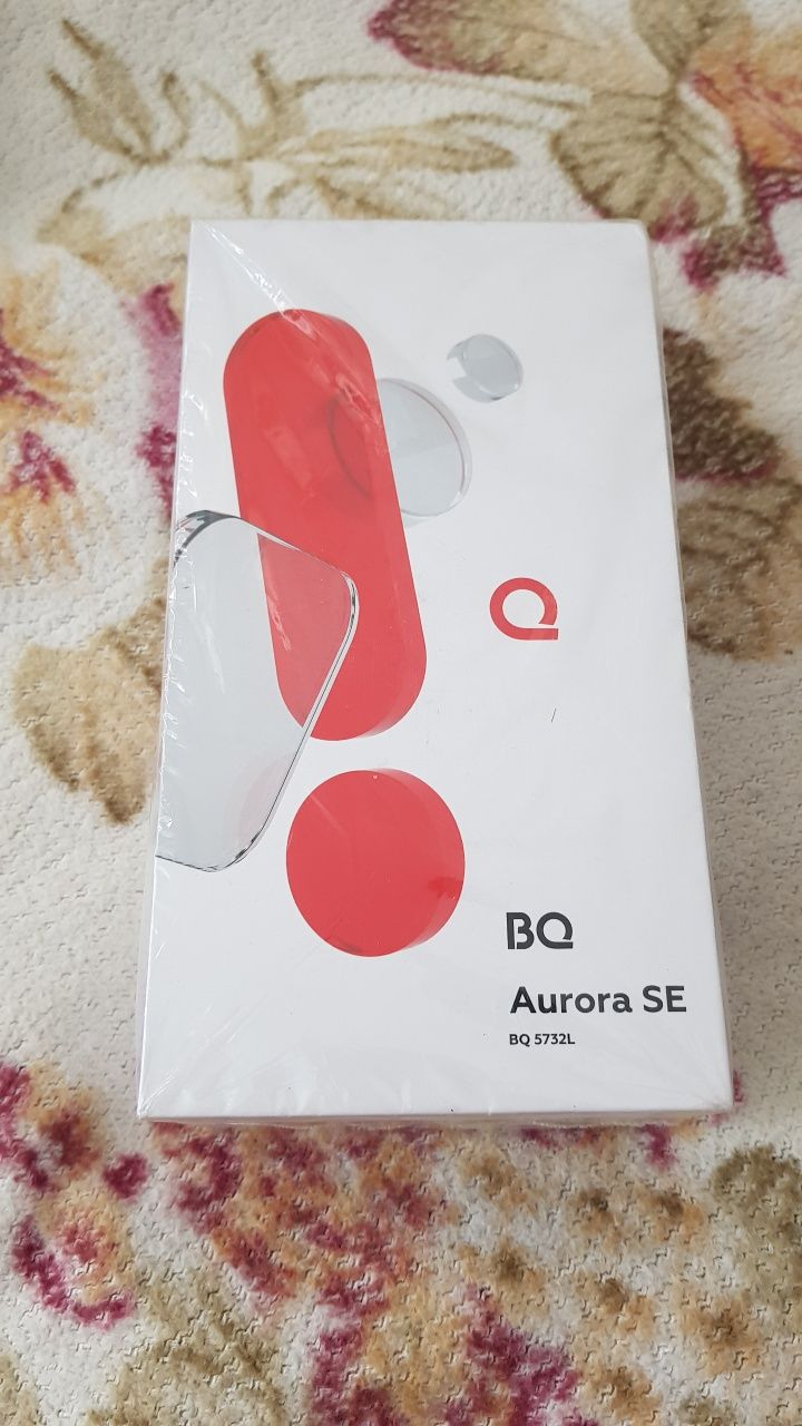 Телефон bq Aurora se
