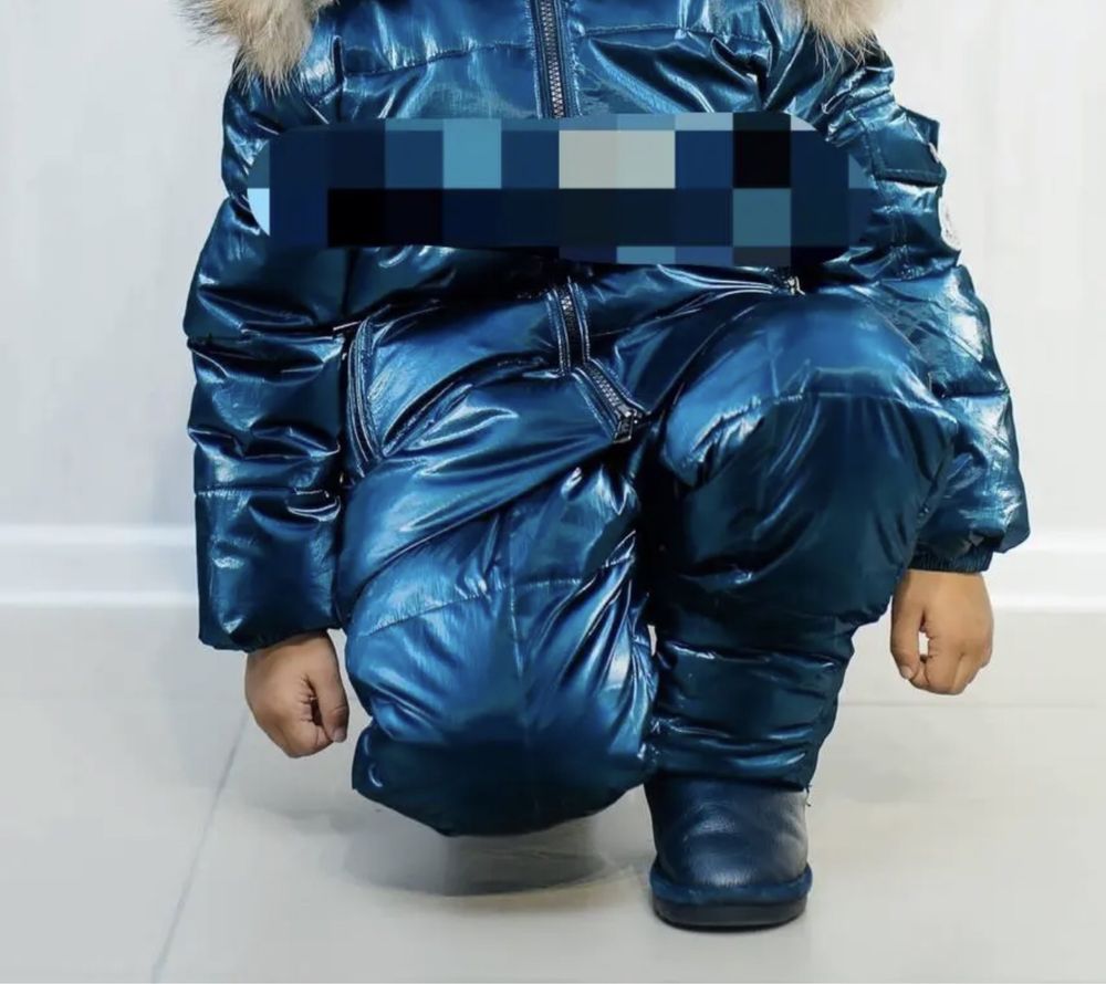 Продам зимний детский пуховик MONCLER