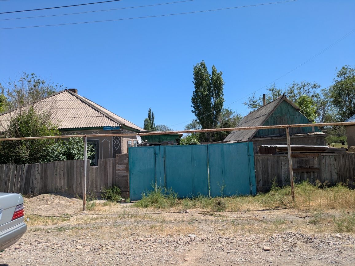 Продам дом с. Конаев