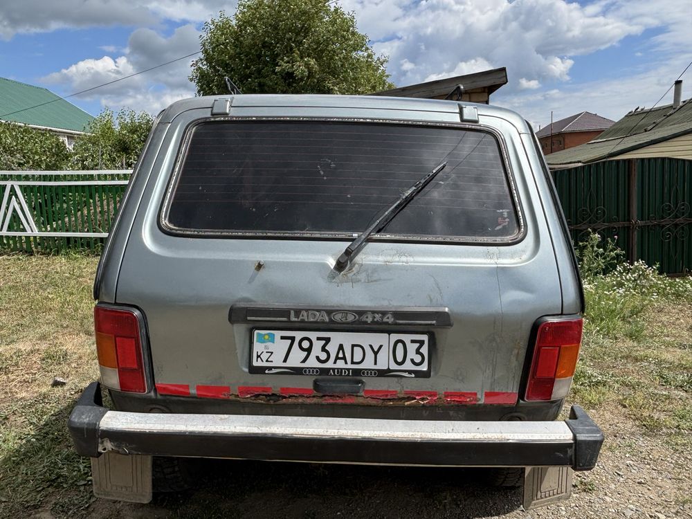 Продам ниву 2131