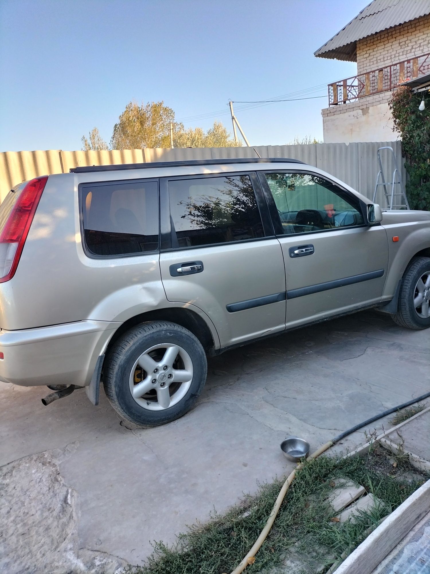 Ниссан Икстрейл кузов Т-30  2007г.в.