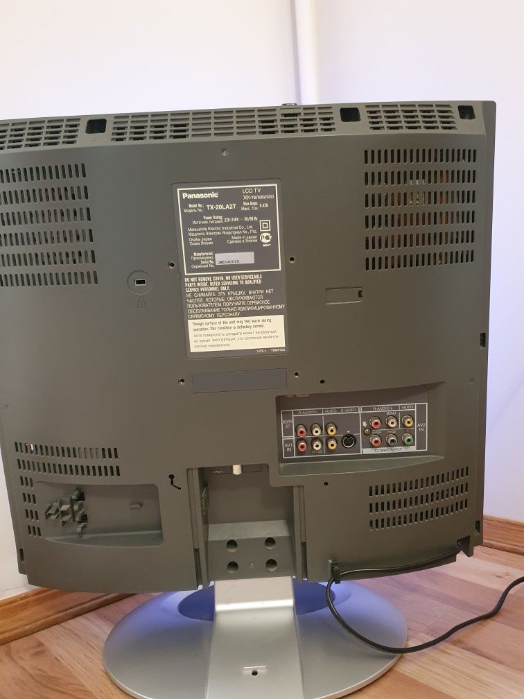Продам жк телевизор Panasonic TX-20LA2T