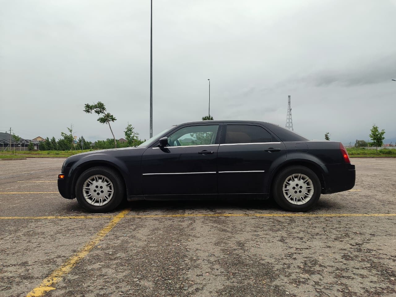 Chrysler 300C 2007 2.7 AT