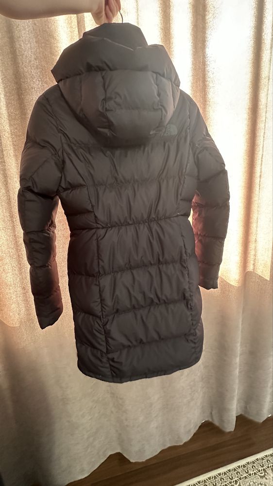 Пуховик the north face