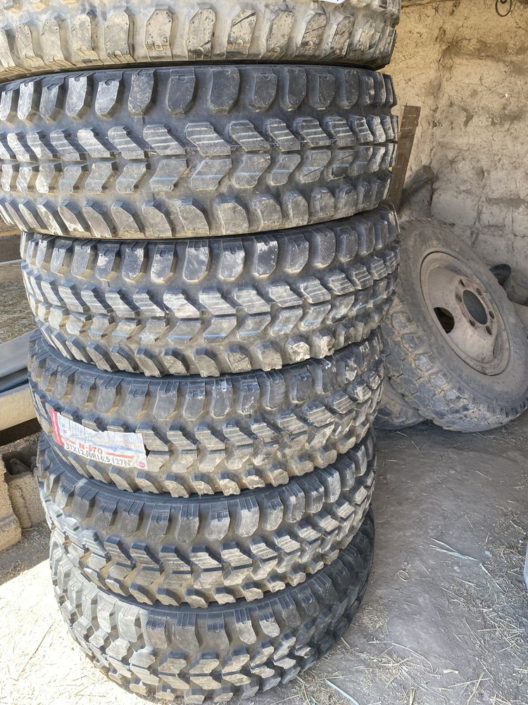 Продам шины грязевую новый 6 штук