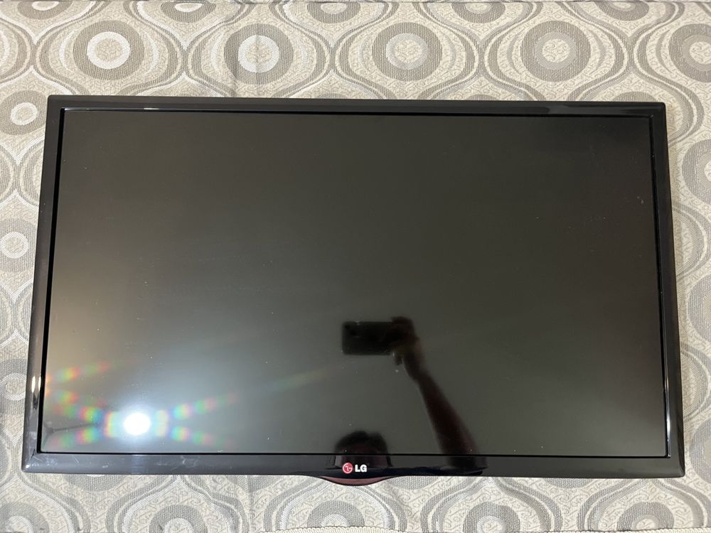 Телевизор LG, 32 дианональ.