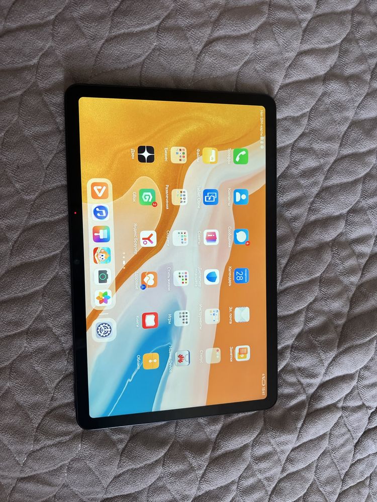 HUAWEI matePad 4G 4/64 Gb в отличном состоянии, без ремонта