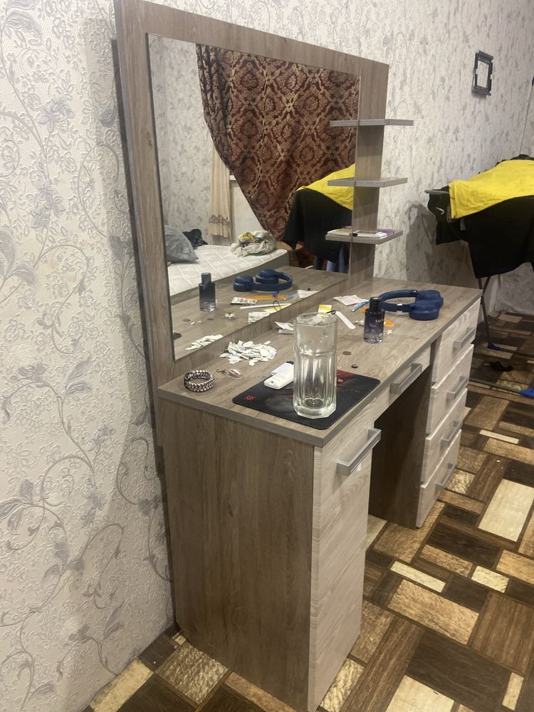 Продам камод зекрала