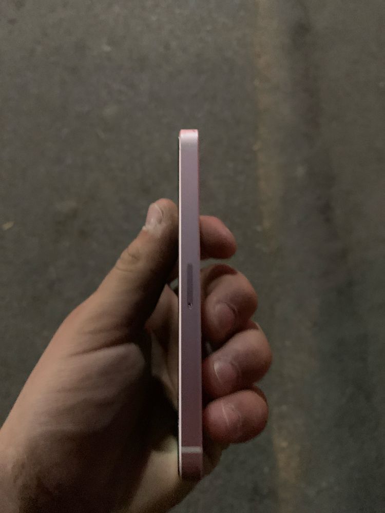 Айфон 5 se 64 гб